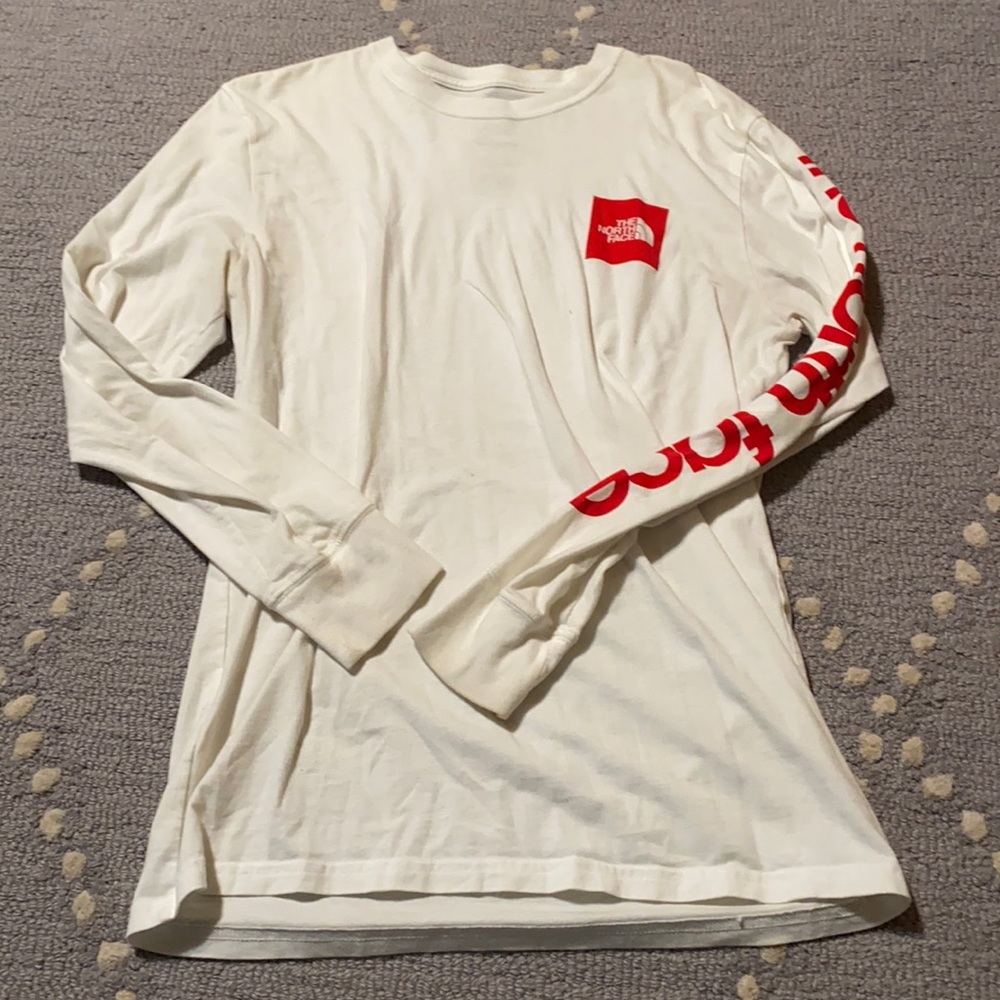 White north face long sleeve shirt, men’s size small